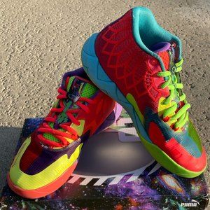 Meet your Posher, saveoursoles19